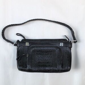 𝅺Brighton black leather square classic shoulder bag.